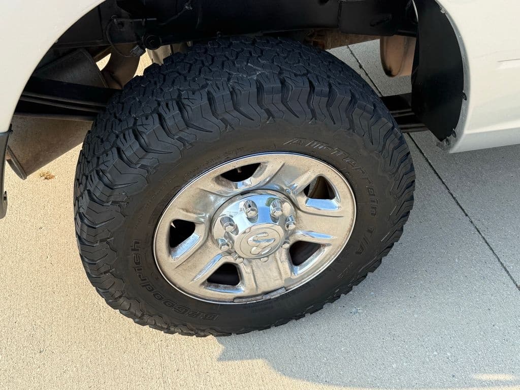 large car