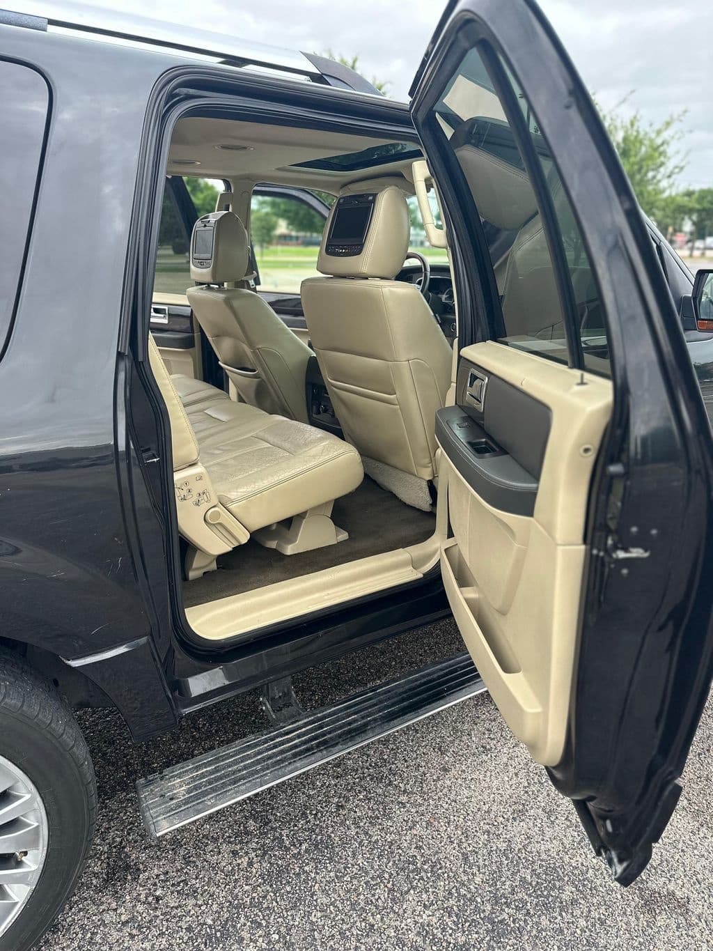 large car