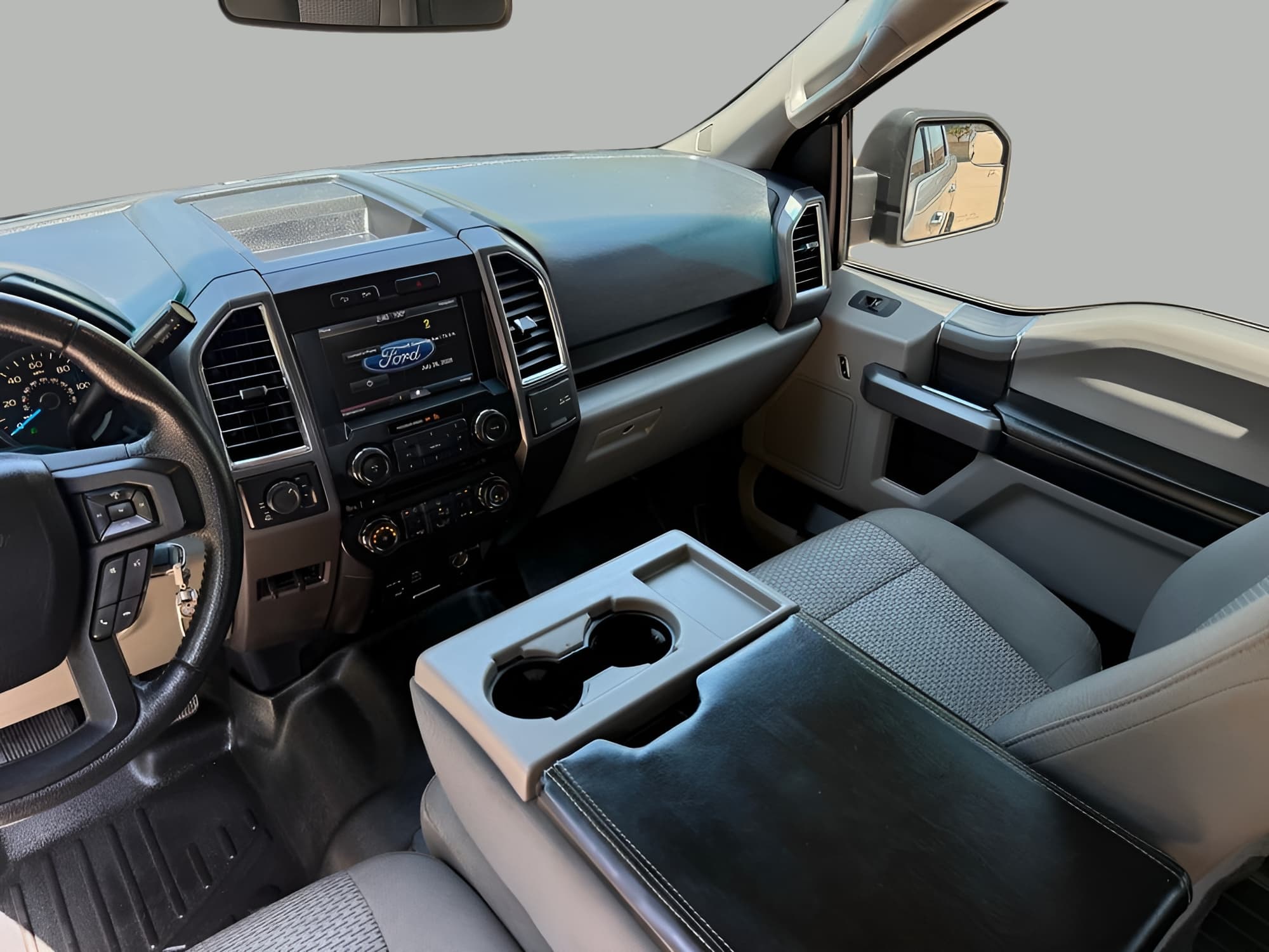 Vehicle photo