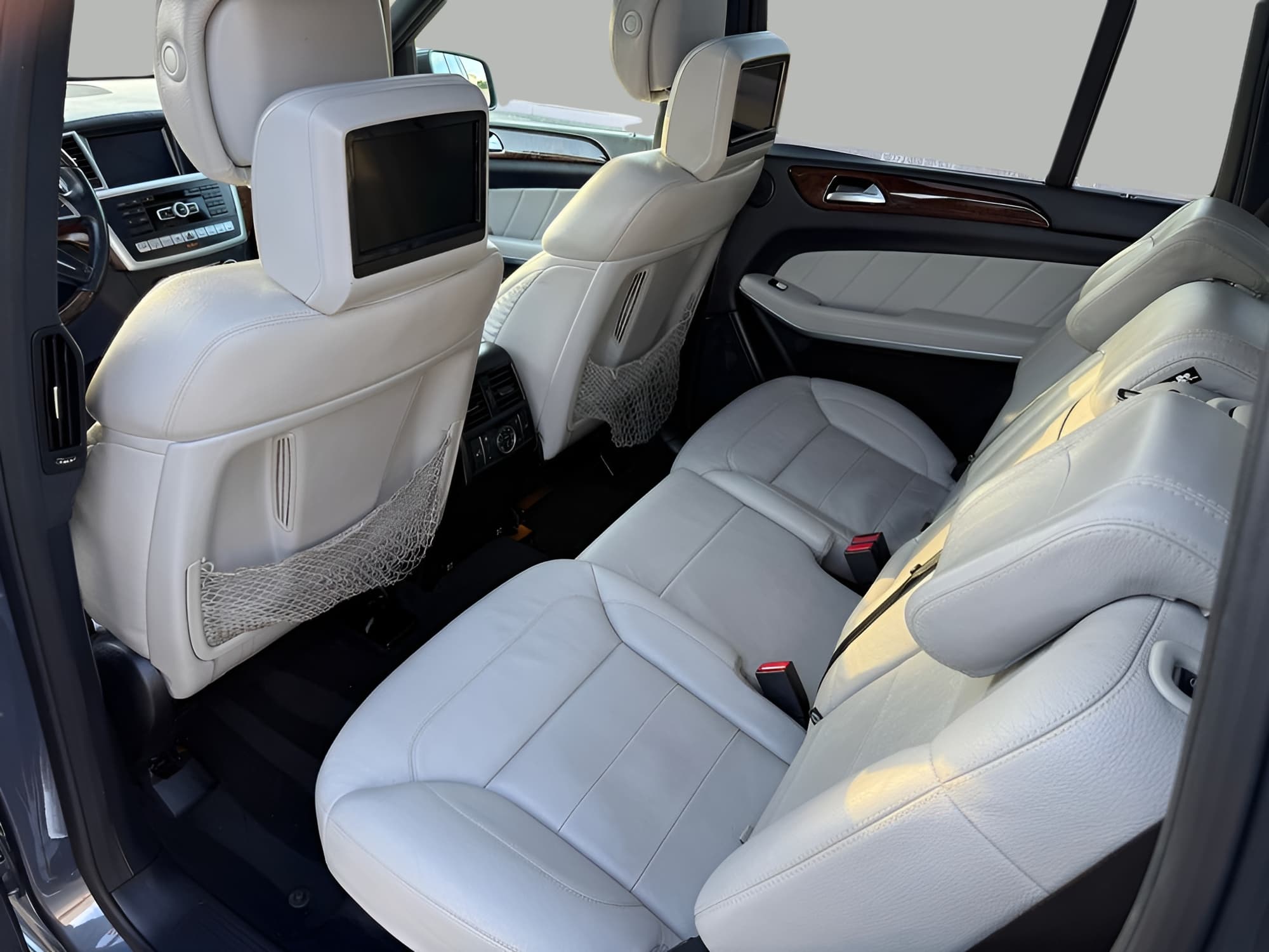 large car