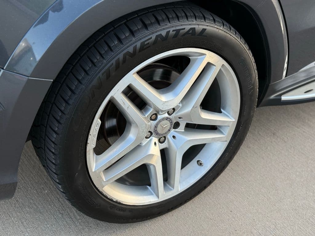 large car