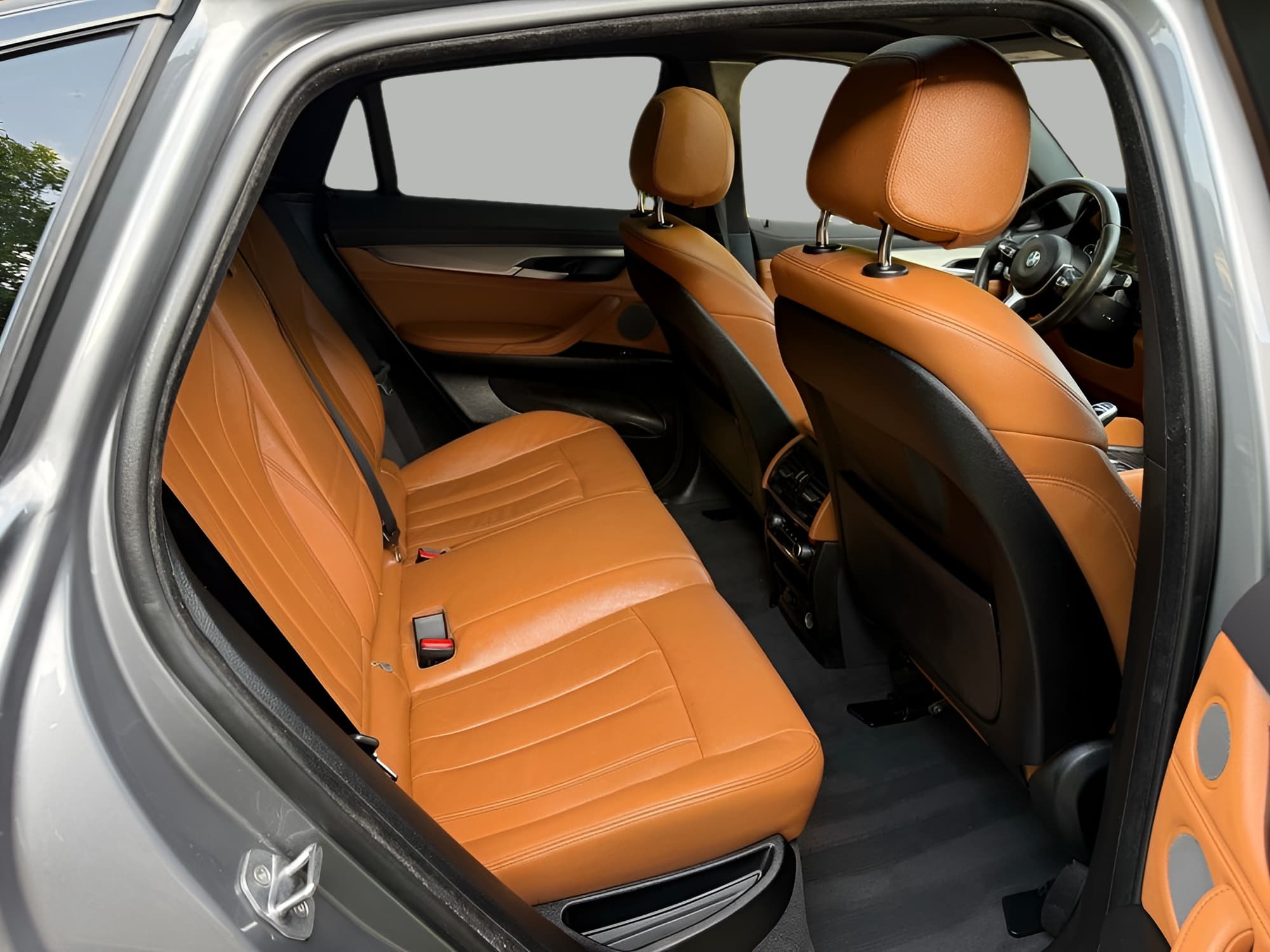 large car